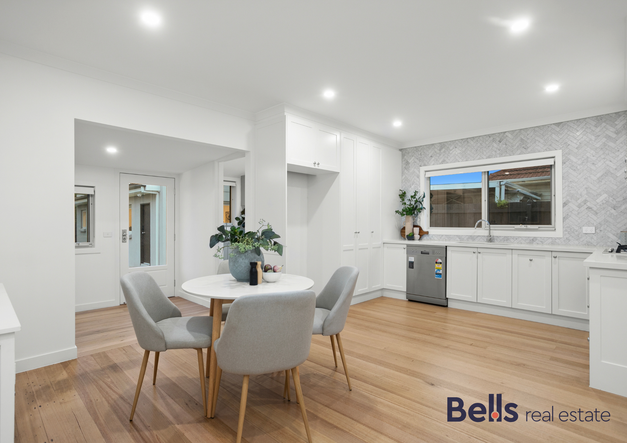 32 Raymond Street, Sunshine West - Thumbnail 8