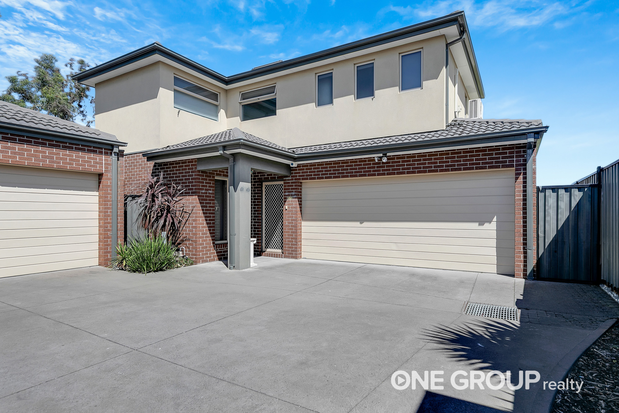 3/8 Pranom Close, Roxburgh Park VIC
