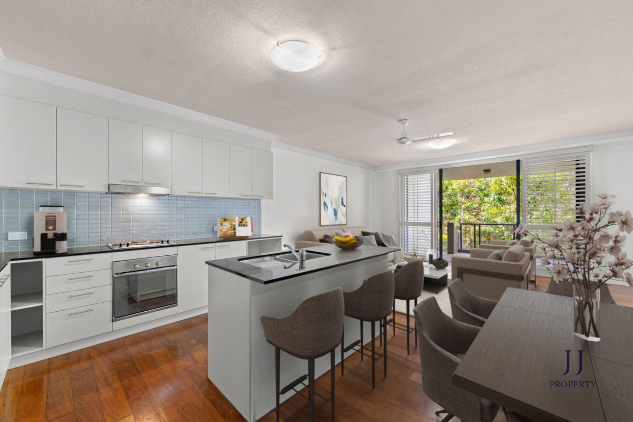 104/21 Miles, Clayfield - Thumbnail 2