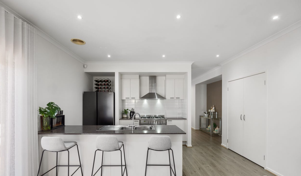 3 Keira Circuit, Werribee, Werribee - Thumbnail 4