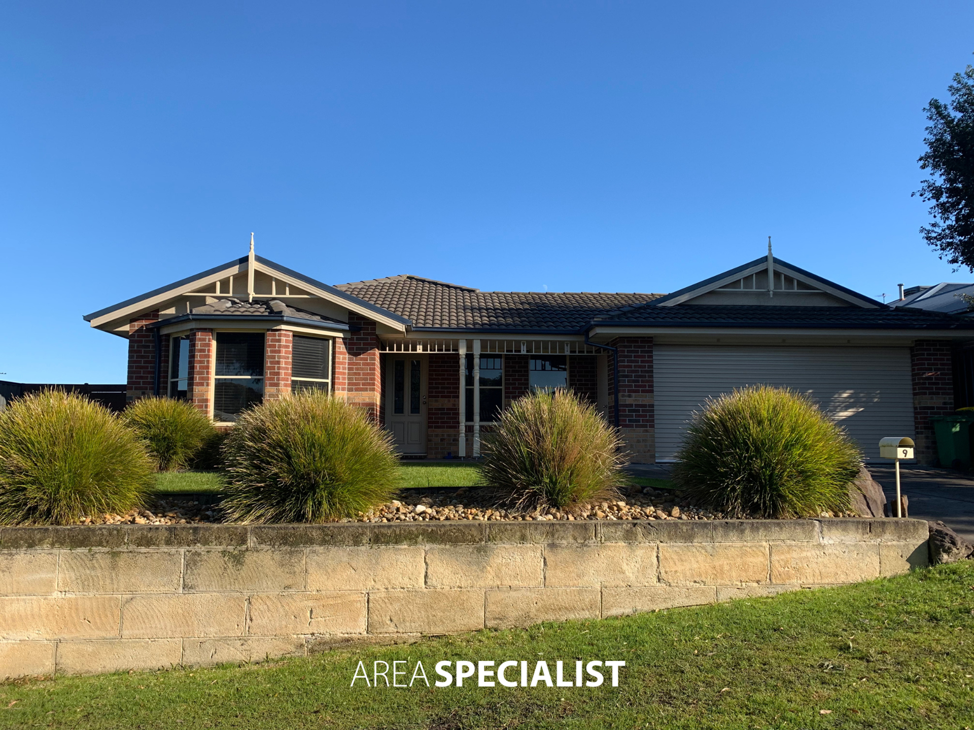 9 Huron Parkway, Pakenham, VIC 3810, Pakenham - Thumbnail 2