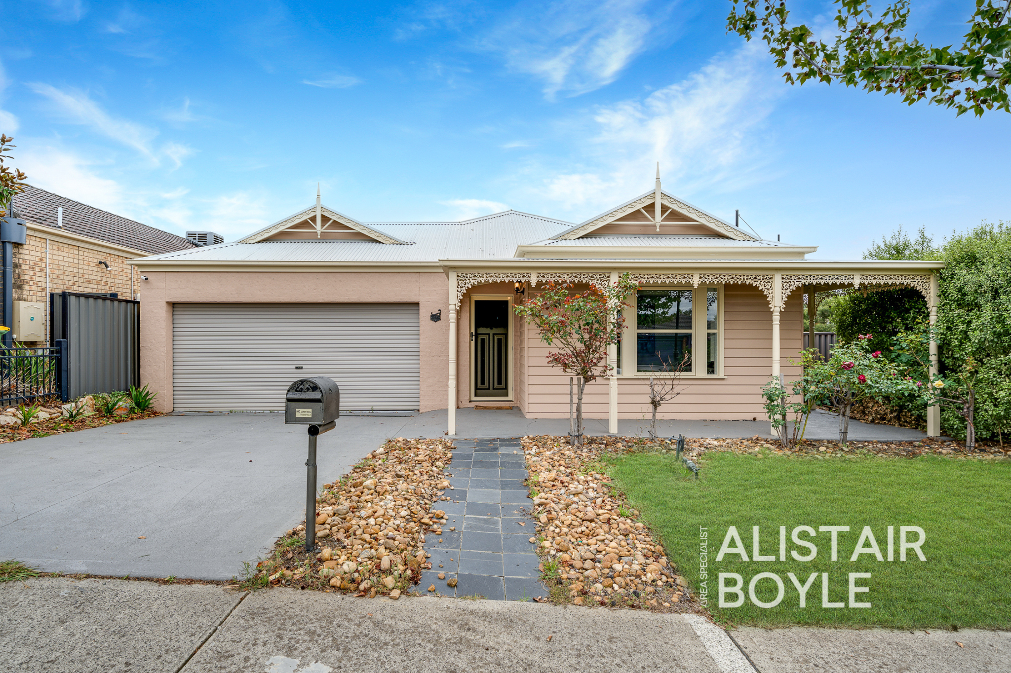 45 Kingston Avenue, Pakenham, VIC 3810, Pakenham - Thumbnail 5