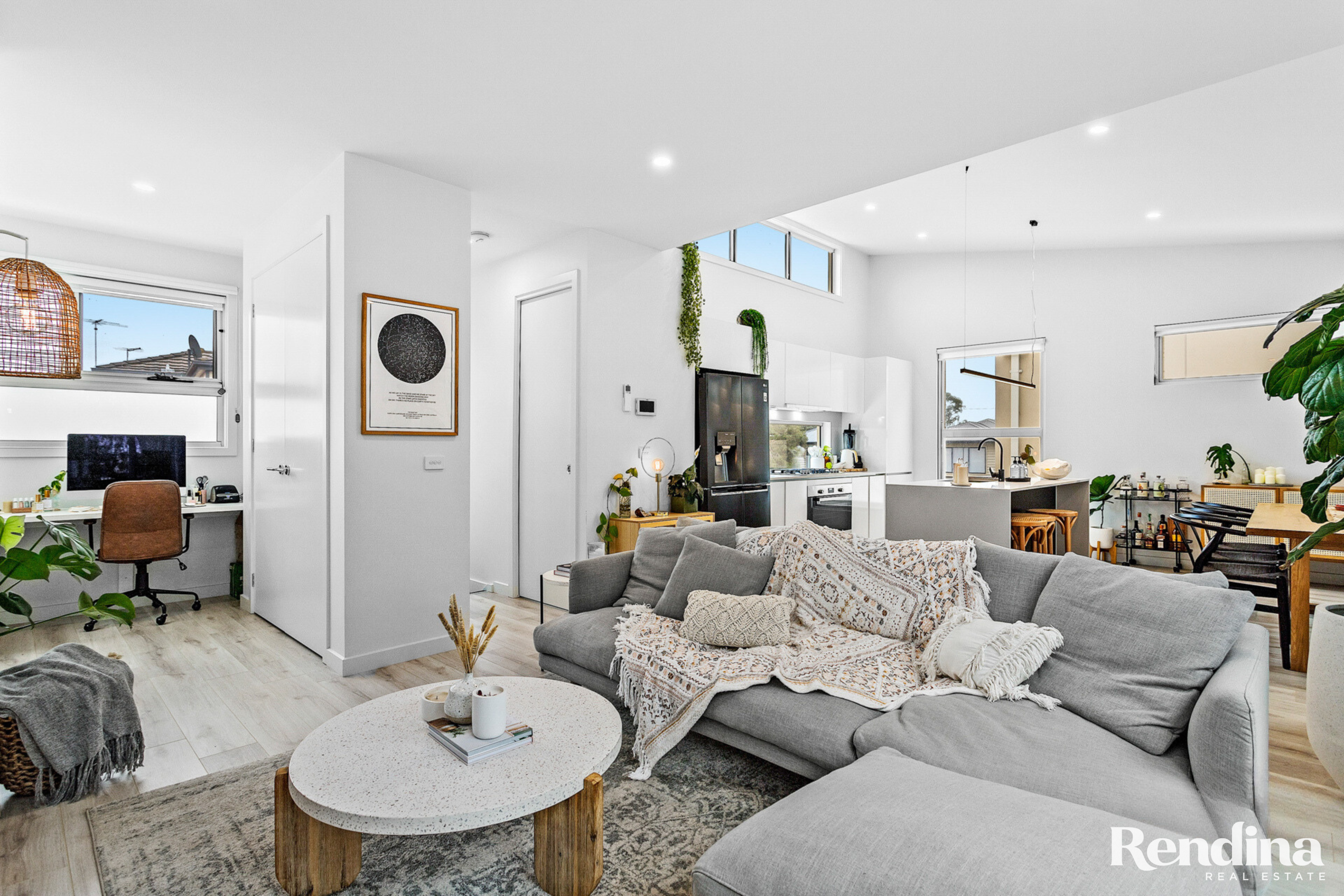 2/4 Turnbull Court, Brunswick West - Thumbnail 2