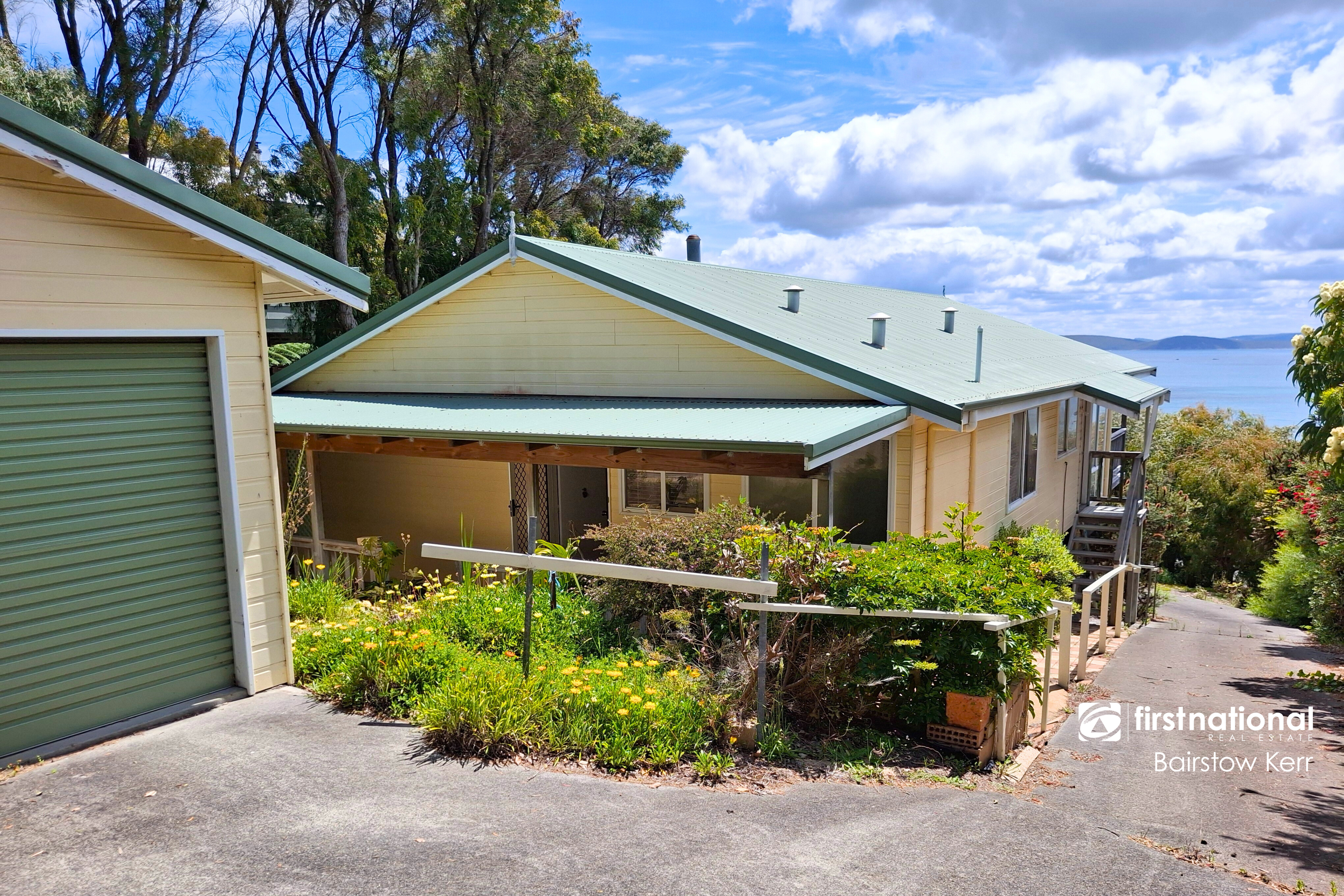 17 Karrakatta Road, Goode Beach WA 6330, Goode Beach - Thumbnail 3