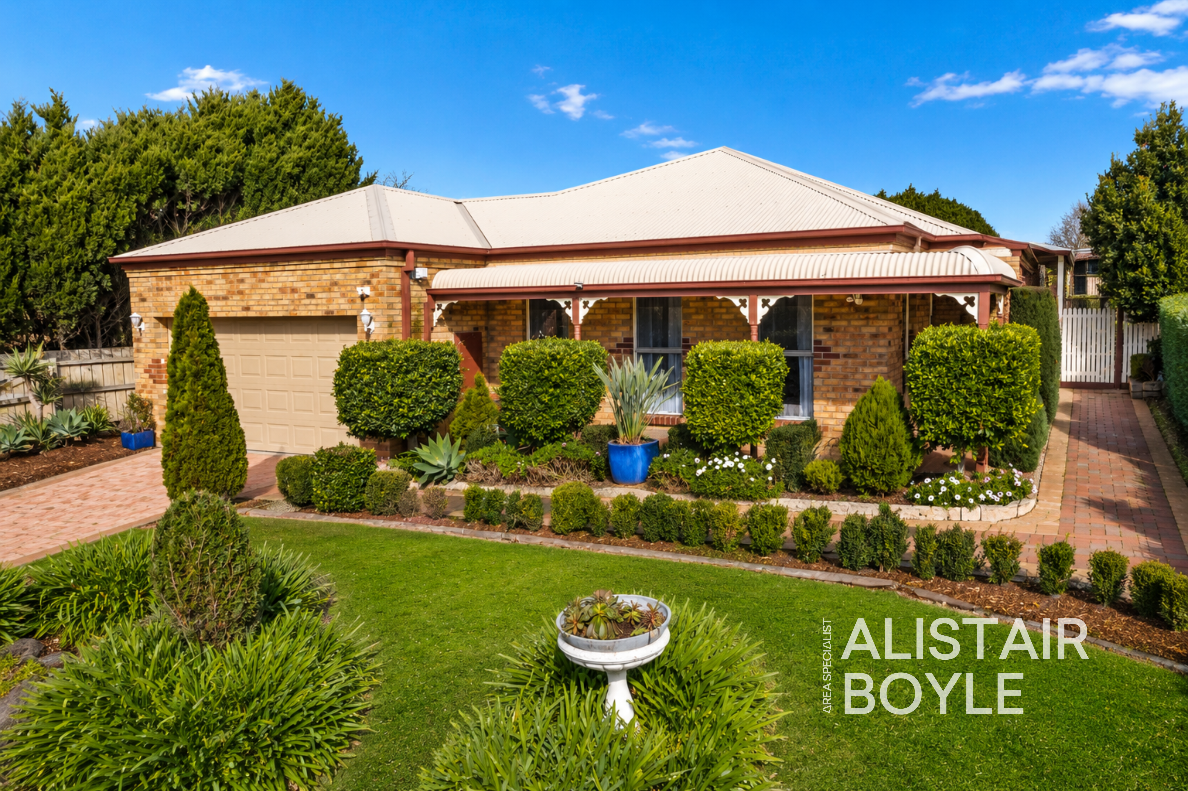 16 Evergold Close, Narre Warren South, Narre Warren South - Image 1