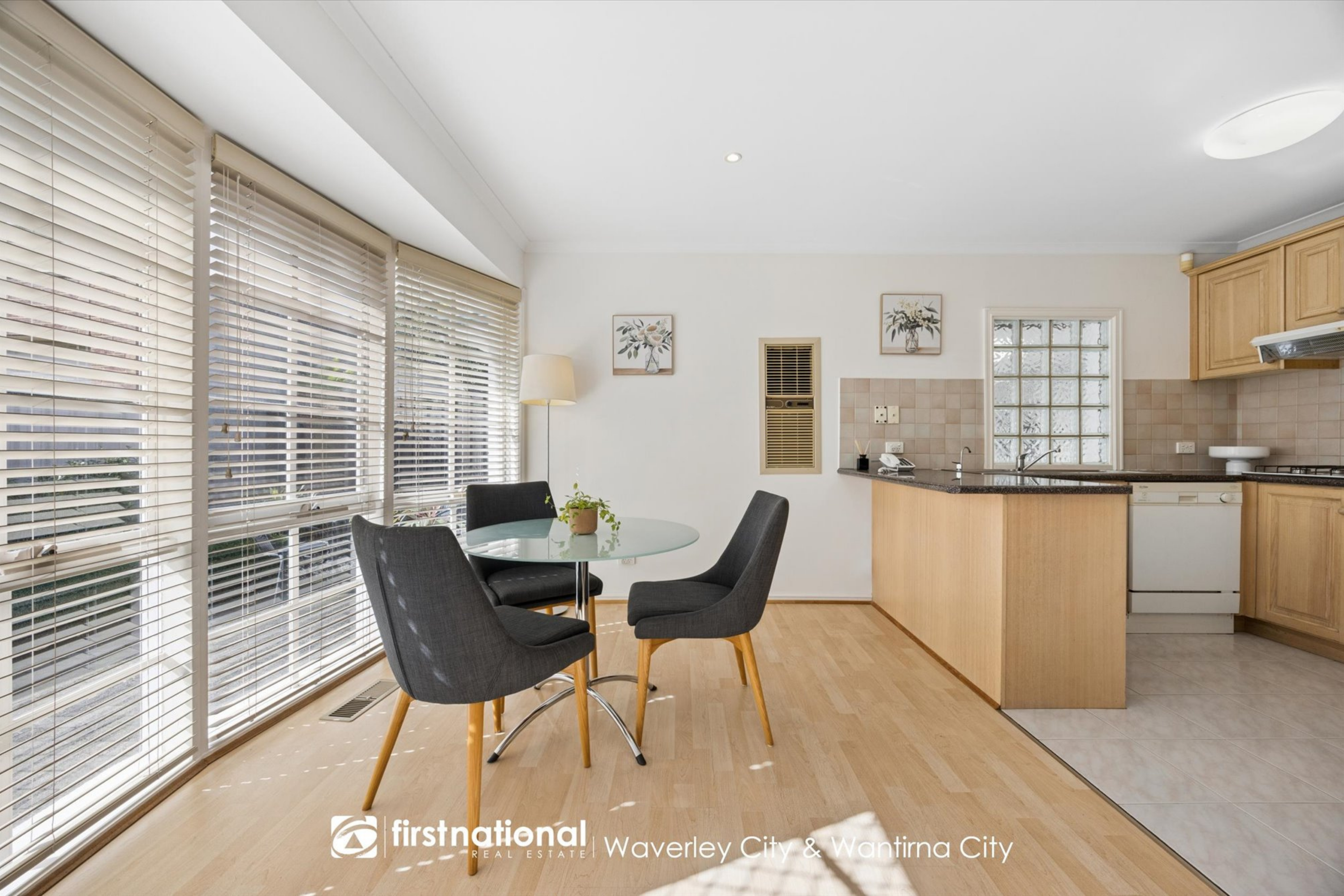 2/348 Stephensons Road, Mount Waverley VIC 3149, Mount Waverley - Thumbnail 4