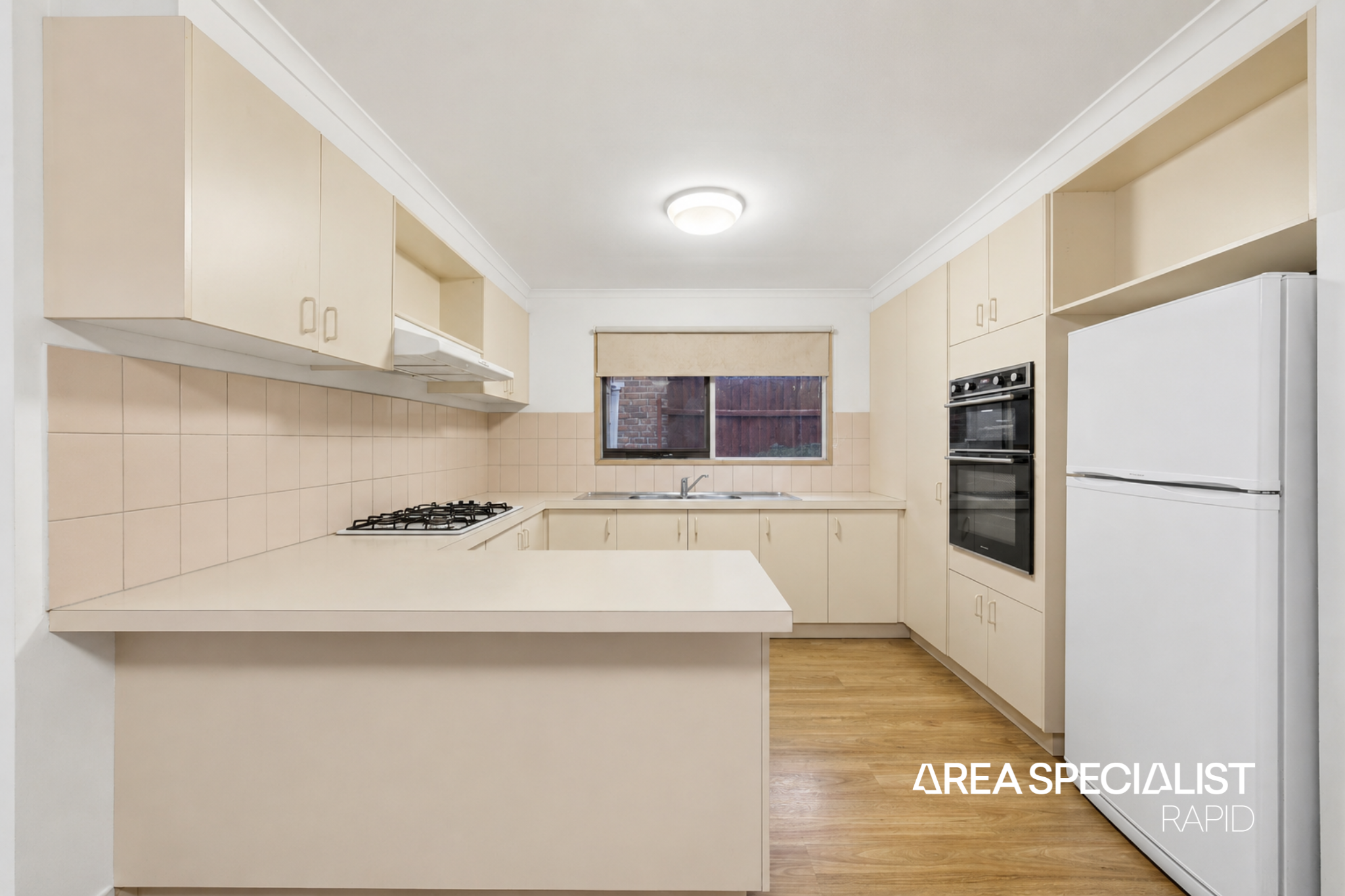 14 Kensington Court, Hampton Park, Hampton Park - Thumbnail 4