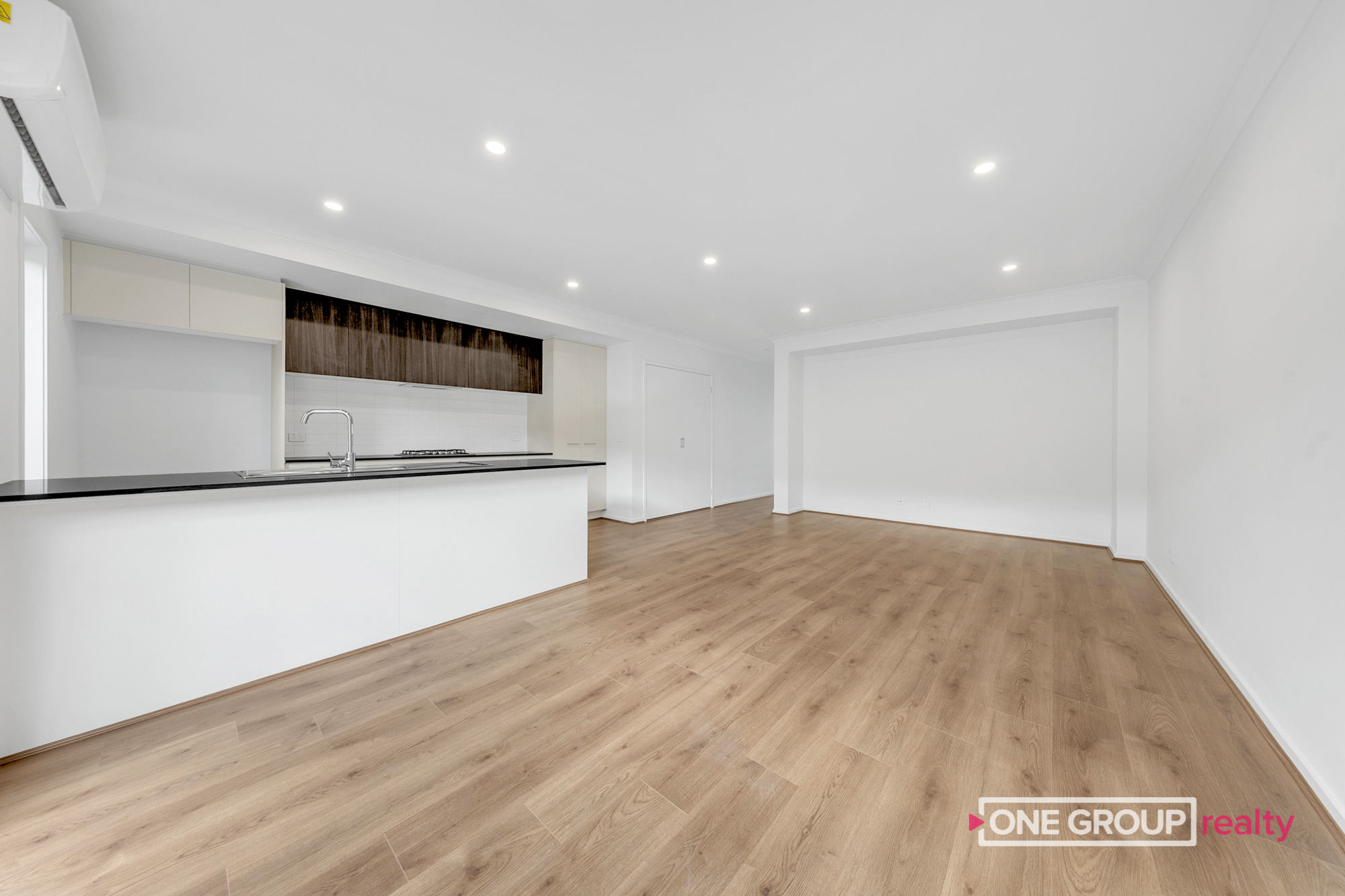 4 Sichuan Walk, Mickleham VIC