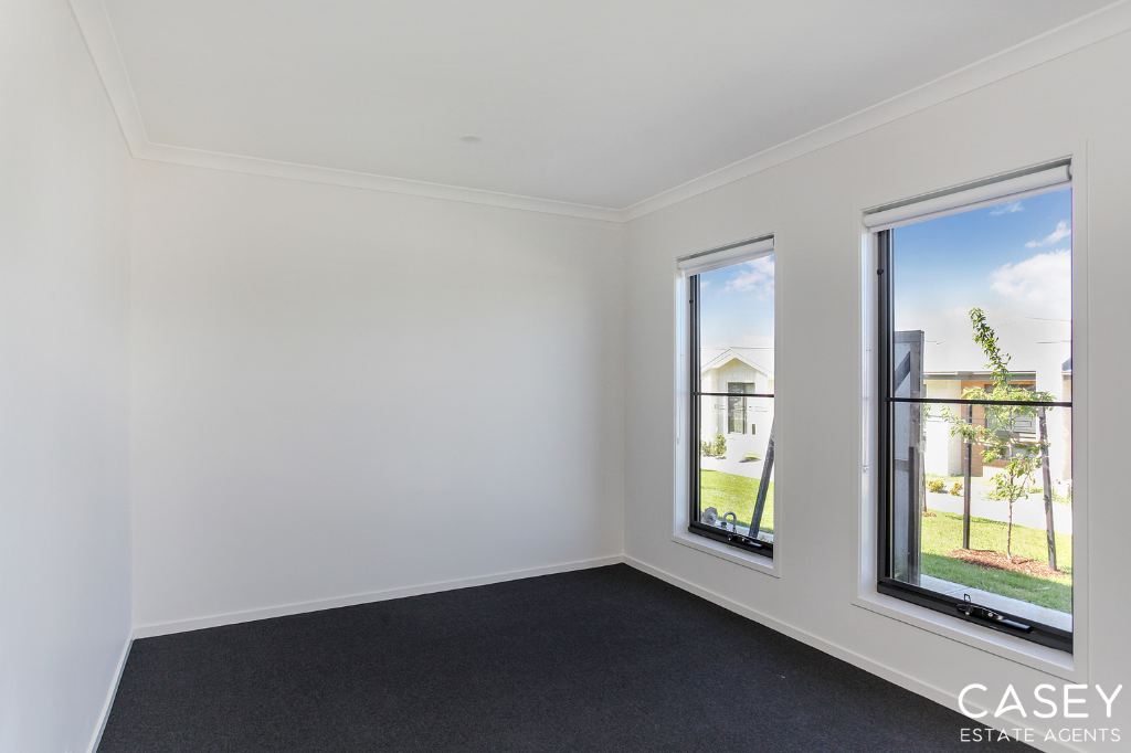 10 Supplejack Walk, Cranbourne North - Thumbnail 8