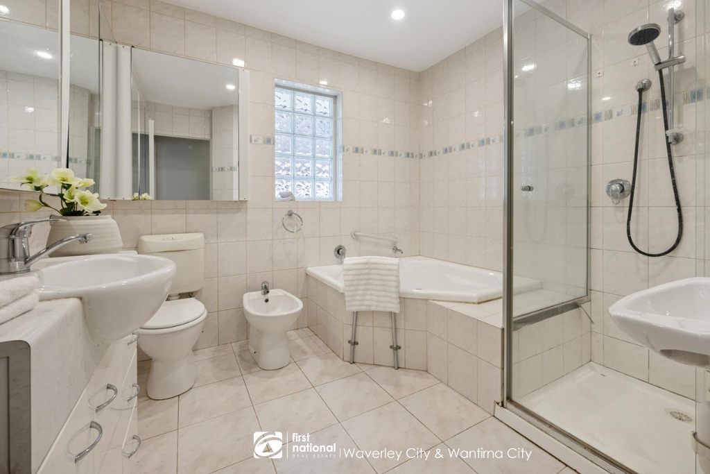 44 Threadbow Crescent, Wheelers Hill VIC 3150, Wheelers Hill - Thumbnail 8