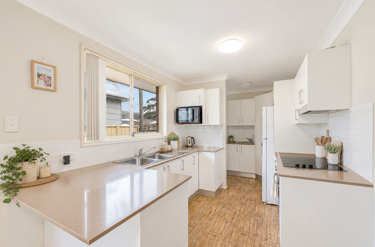 1/19 Telopea Street, Booker Bay - Image 1