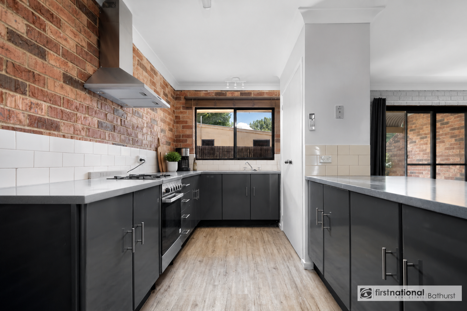 2/41 Lambert Street, Bathurst NSW 2795, Bathurst - Image 1