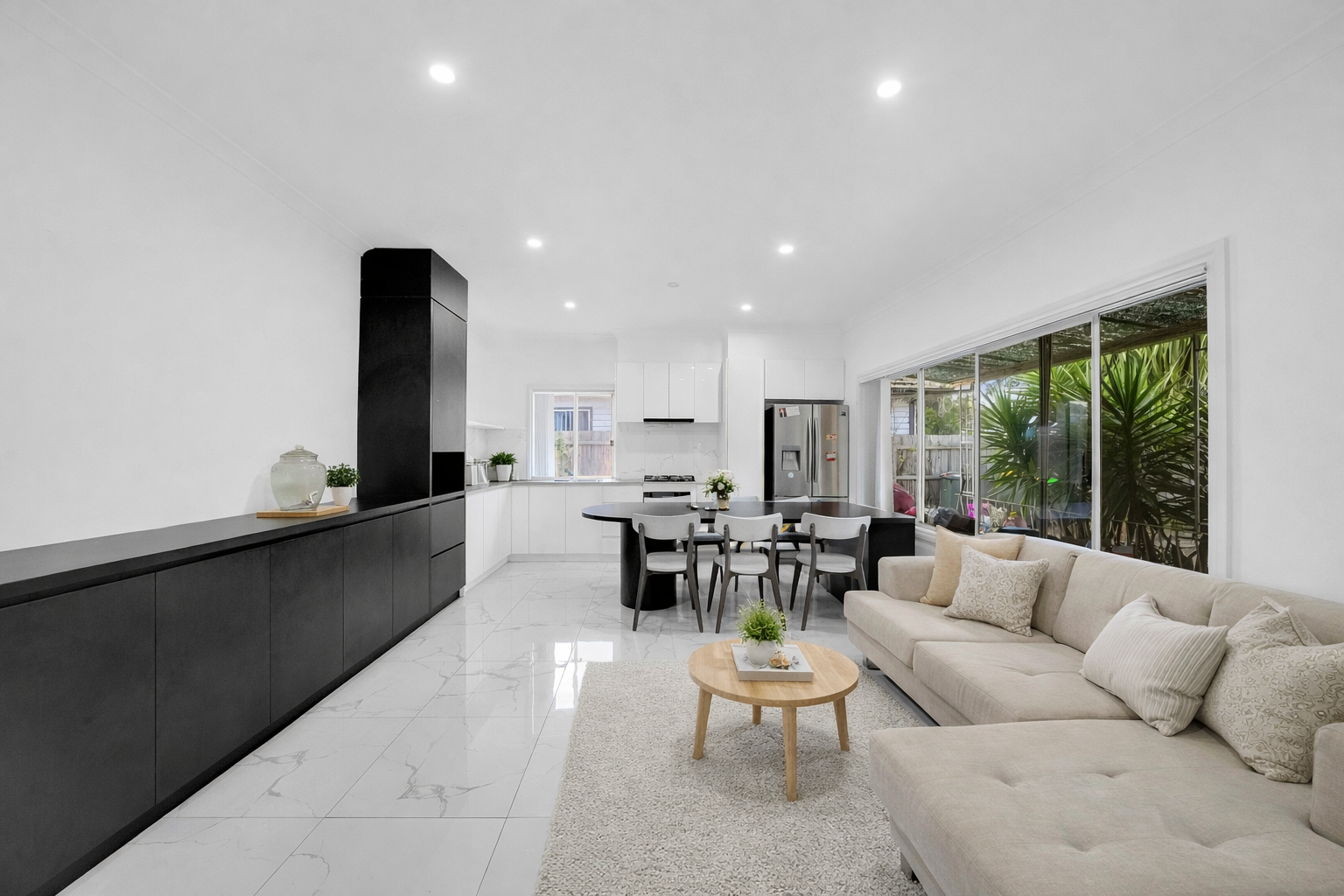 35 Emily Street, St Albans VIC 3021, St Albans - Thumbnail 2