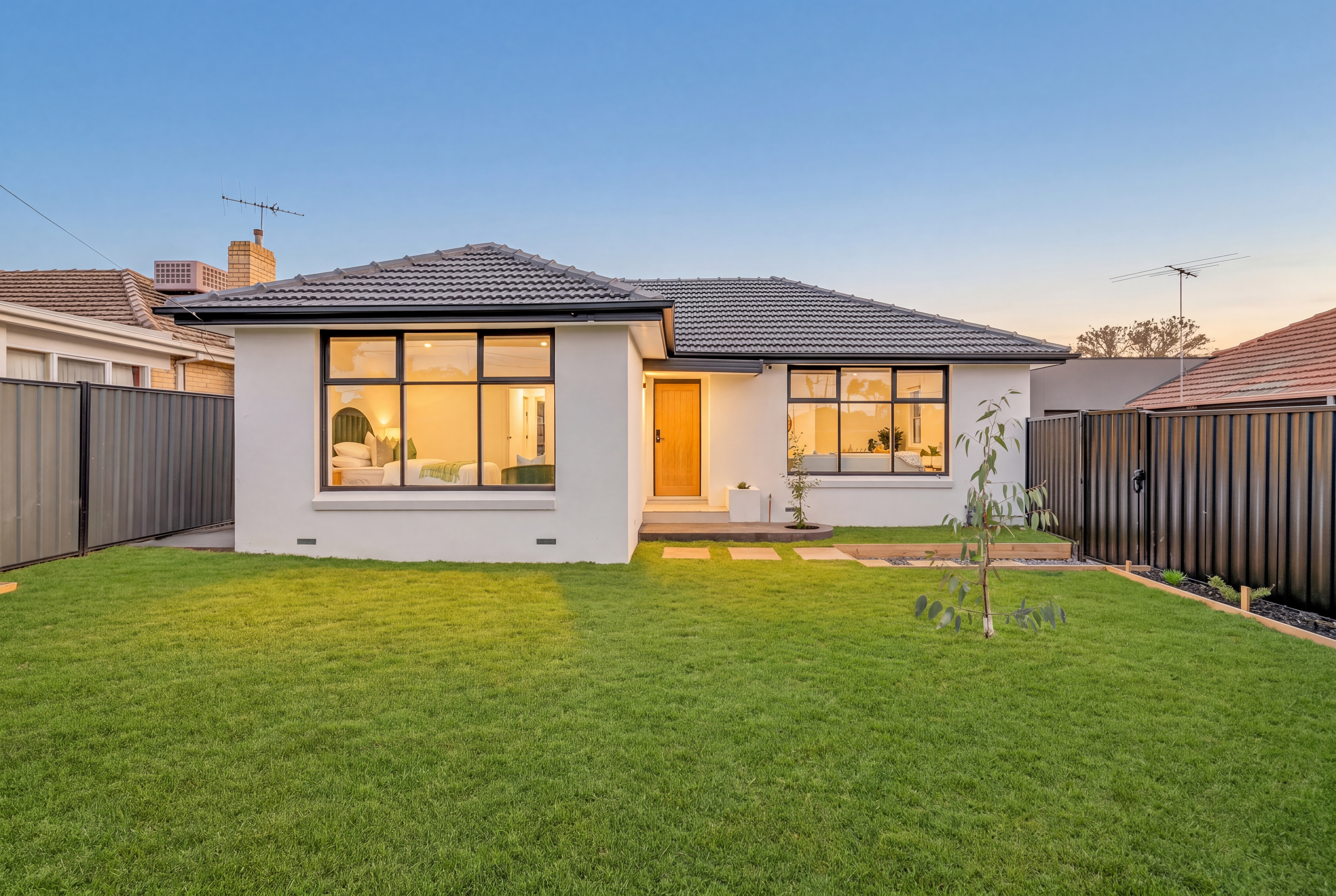 1/153 Lower Dandenong Road, Mentone, Mentone - Image 1