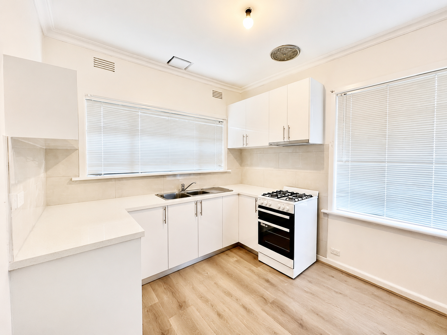 69 View Street, St Albans VIC 3021, St Albans - Thumbnail 3
