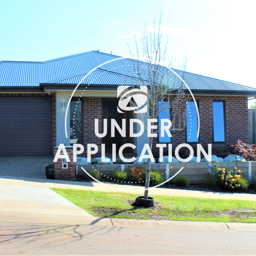 35 Timbertop Crescent, Drouin VIC 3818