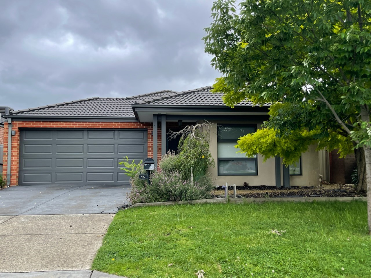 15 Morgan Way, Pakenham, VIC 3810, Pakenham - Thumbnail 2