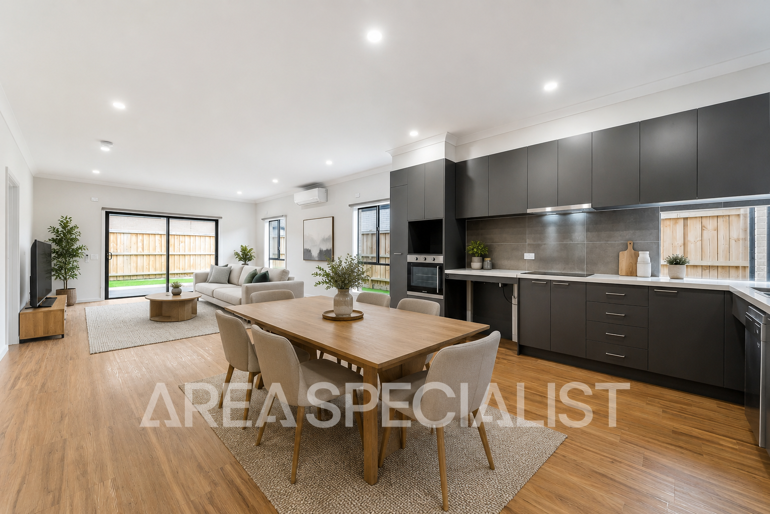 7 Thredbo Crescent, Clyde, Clyde - Thumbnail 3