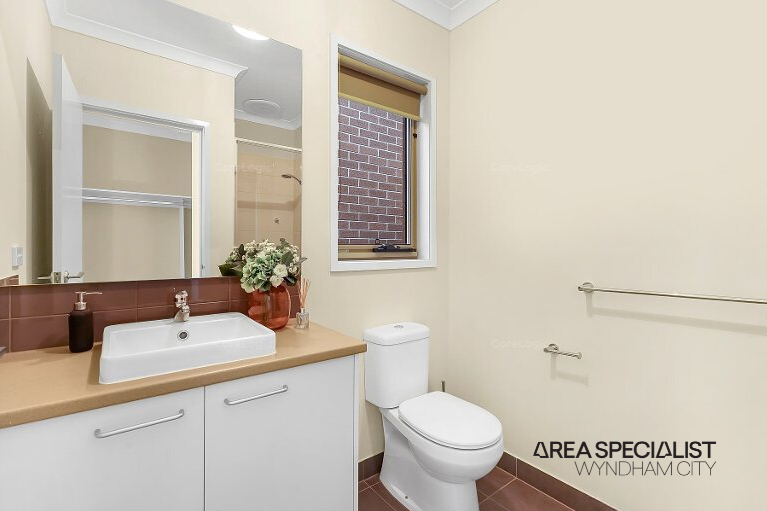 99 Lansdowne Parade, Tarneit, VIC 3029, Tarneit - Thumbnail 4