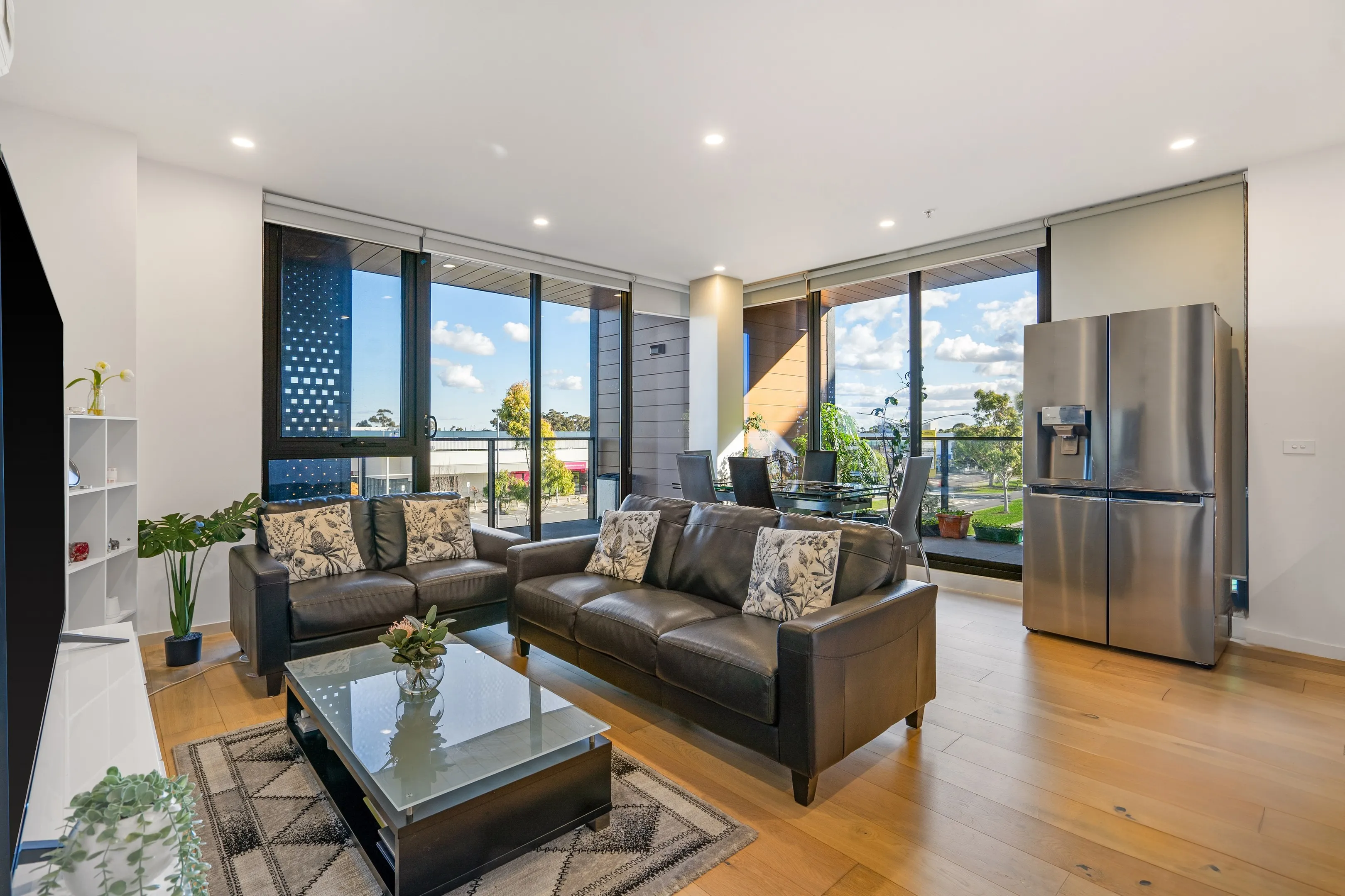 215/118 Cairnlea Drive, Cairnlea, VIC 3023, Cairnlea - Thumbnail 3