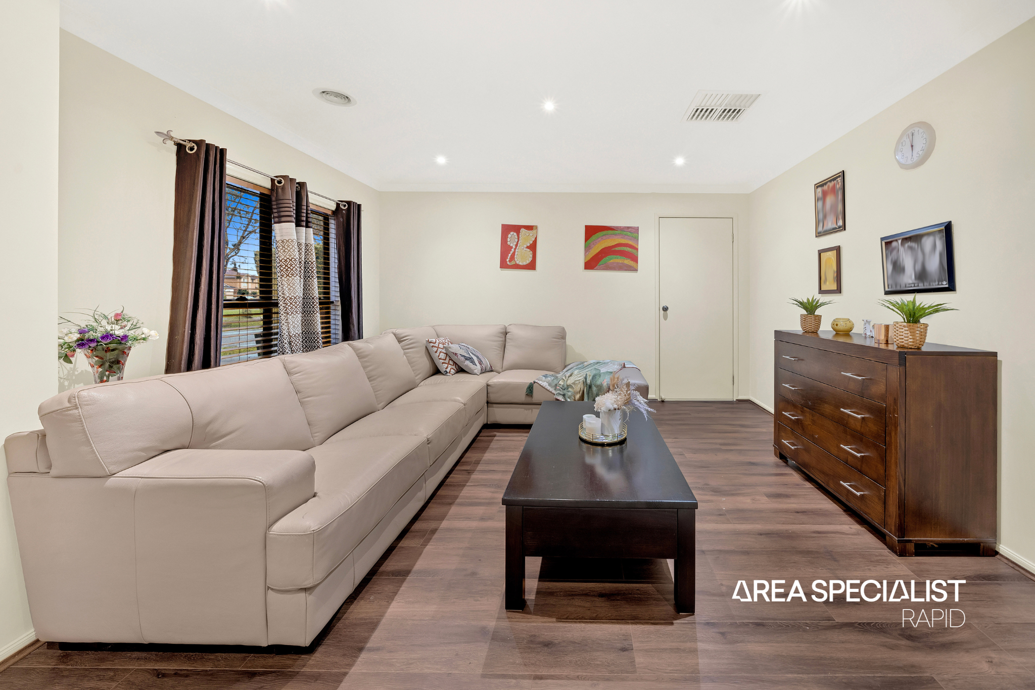 15 Fairways Boulevard, Cranbourne North, VIC 3977, Cranbourne North - Thumbnail 3