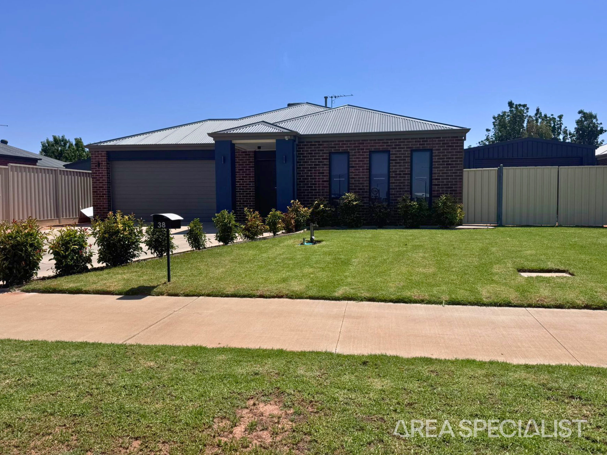 38 Sixteenth Street, Mildura VIC 3500, Mildura - Thumbnail 3