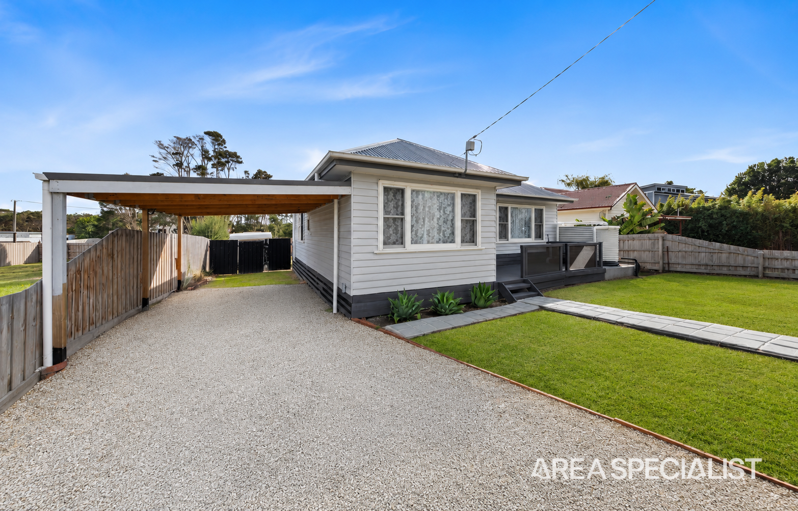 12 Whiting Street, Pioneer Bay, Pioneer Bay - Image 1