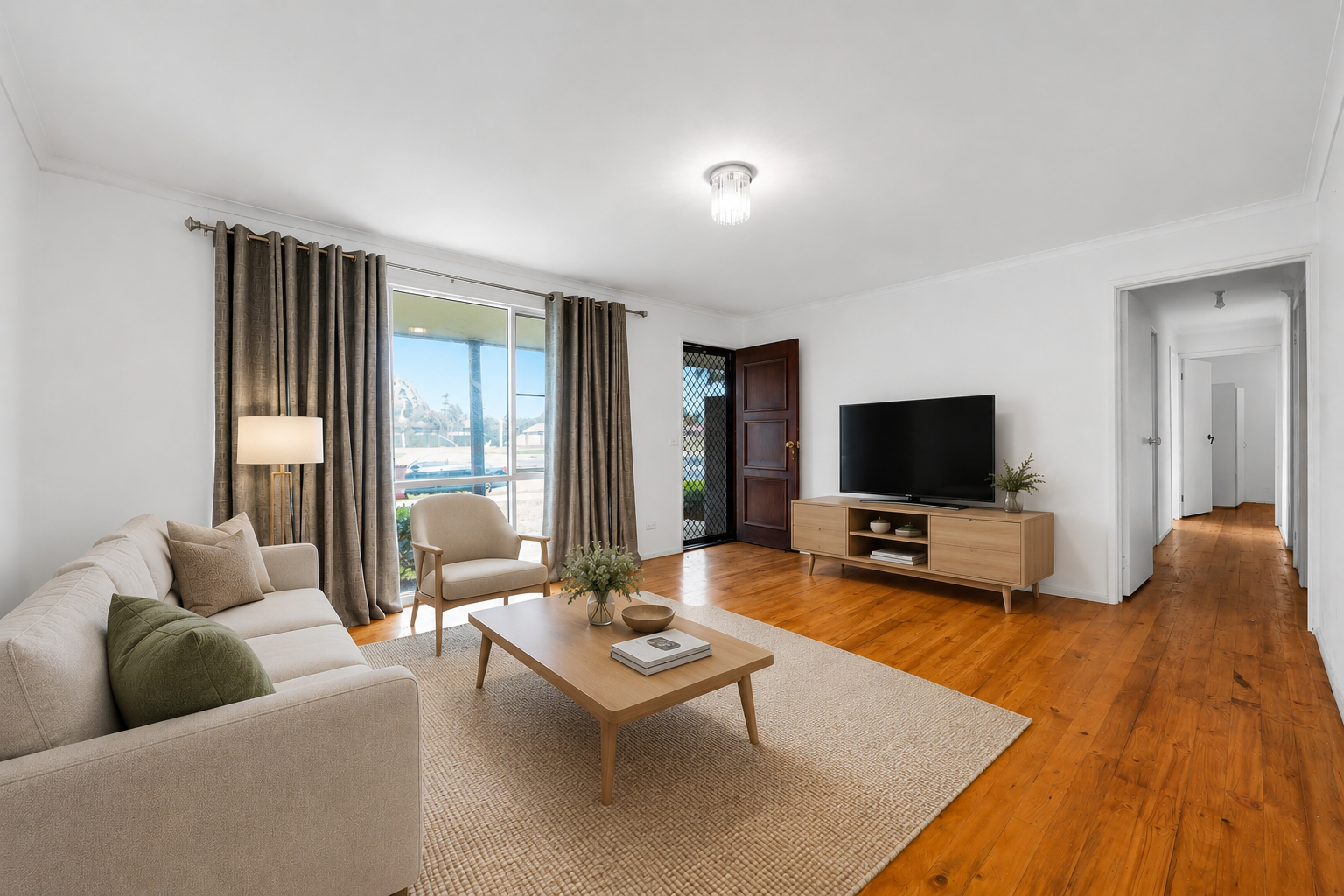 9 thompson road, Cranbourne North, Cranbourne North - Thumbnail 2
